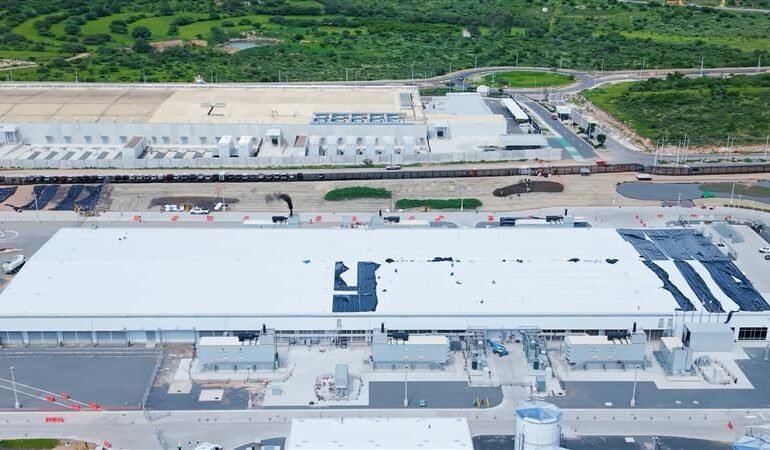 La resistencia comunitaria crece en el valle de los centros de datos de México