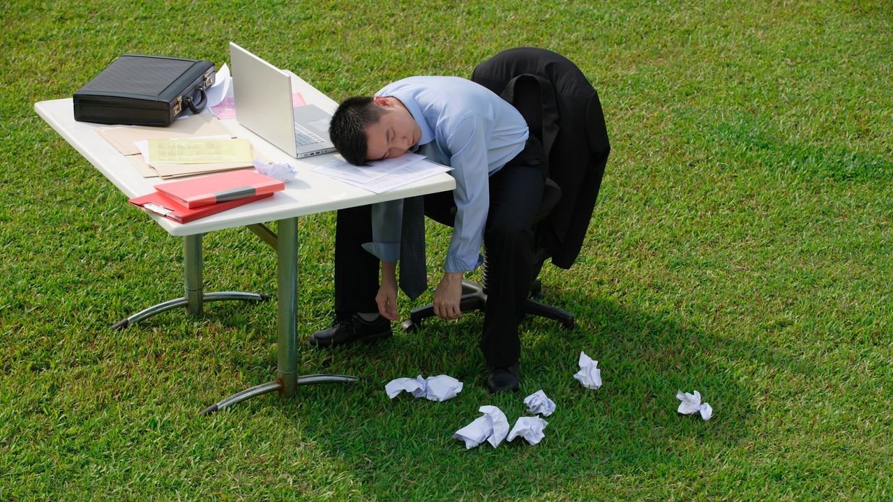 Llevar los problemas lógicos y creativos a tus sueños te ayuda a resolverlos