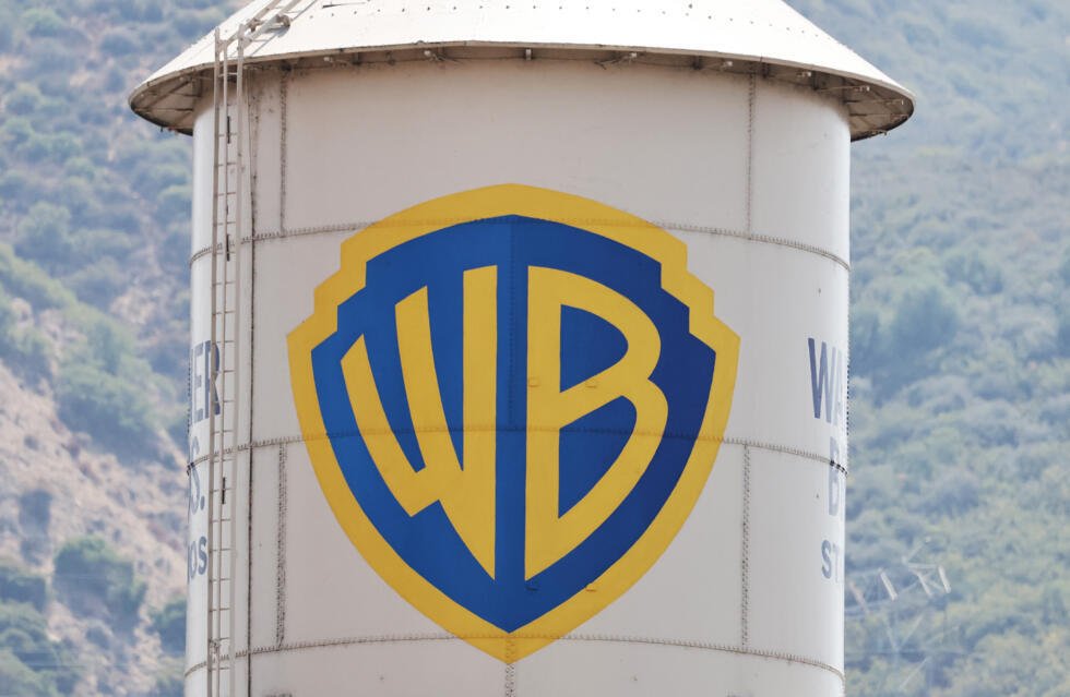 En solo meses, Warner Bros pasó de ser un gigante de Hollywood en dificultades, con rumores de despido de sus directivos, al estudio más de moda de la industria. 