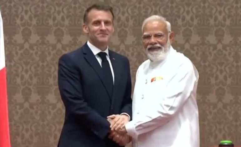 Macron se reúne con Modi en India para discutir acuerdo de defensa y tecnología