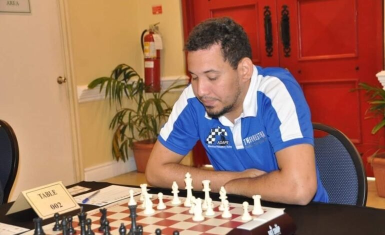 Maestro Christopher Guzmán se corona campeón Ajedrez Blitz