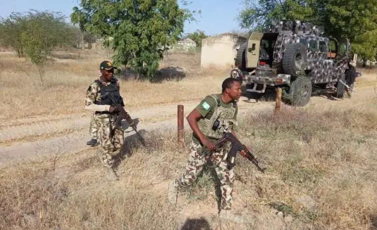 NIGERIA: Más de 100 muertos tras ataque armado en aldeas