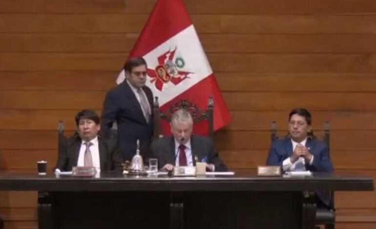 Perú: los principales candidatos a suceder a José Jerí como presidente interino