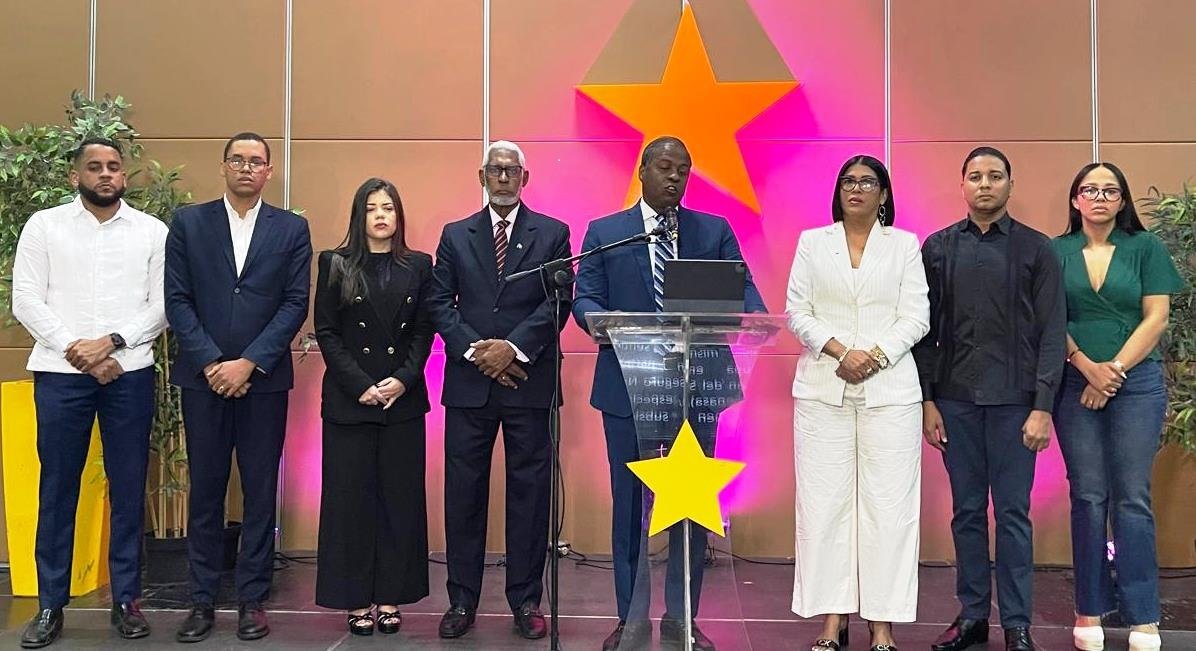 PLD urge intervenir hospitales para garantizar atención digna