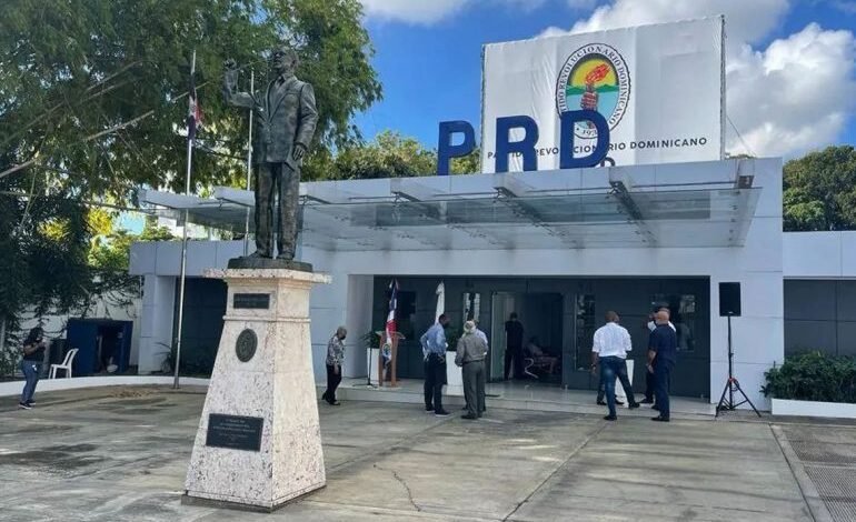 PRD activa once comisiones y sale a consolidar su estructura