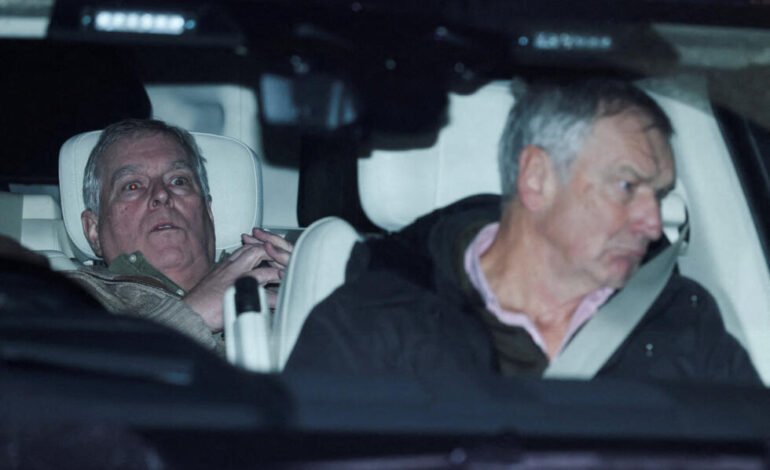 ¿Puede caer el expríncipe Andrew de la línea de sucesión al trono británico tras el escándalo Epstein?