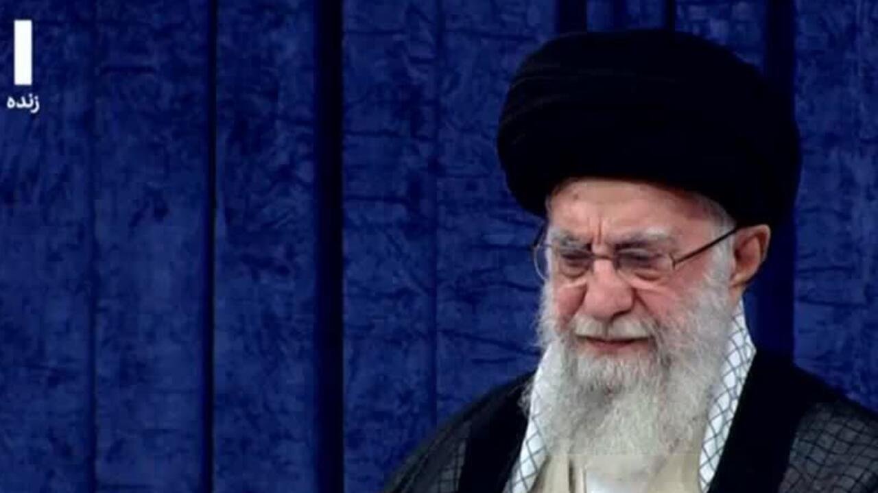 ¿Quién es Alí Jamenei? La trayectoria del líder supremo iraní