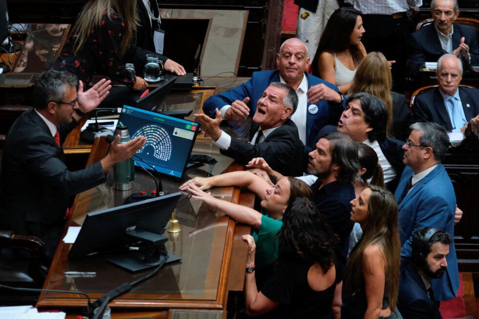 Reforma laboral en Argentina: Milei anota un avance clave y amplía el desafío a los sindicatos