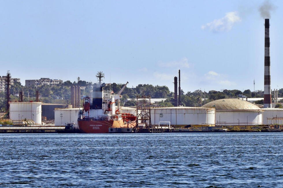 Se desata un gran incendio en una refinería de La Habana; se desconoce si hay víctimas