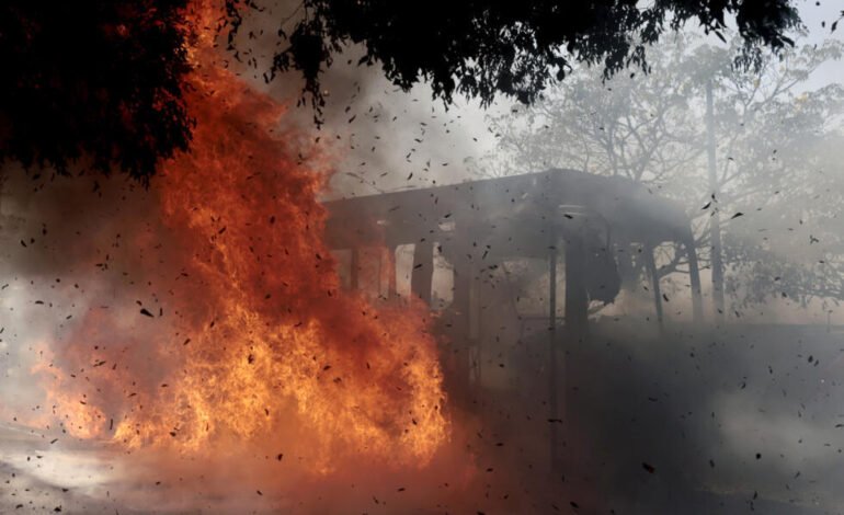 Sheinbaum llama a la «calma» frente a los ‘narcobloqueos’ en represalia por la muerte de ‘El Mencho’