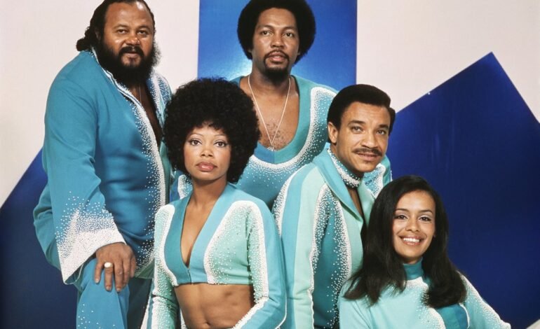 The 5th Dimension Co-Founder LaMonte McLemore Dies at 90