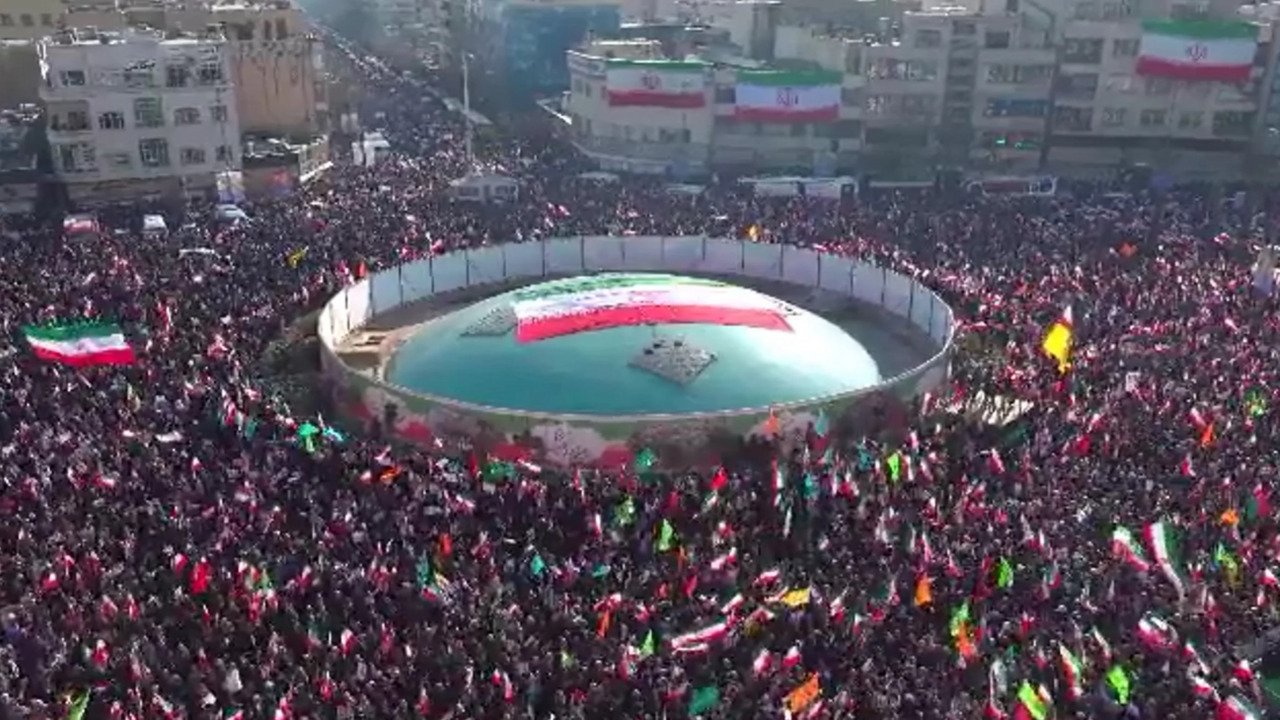 ¿Tres millones de manifestantes prorégimen en Teherán?