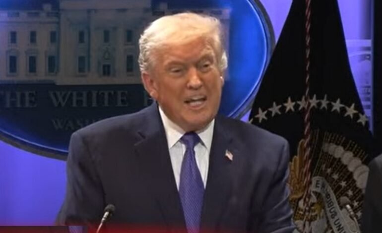 Trump desafía a Supremo EEUU y rechaza su decisión arancelaria