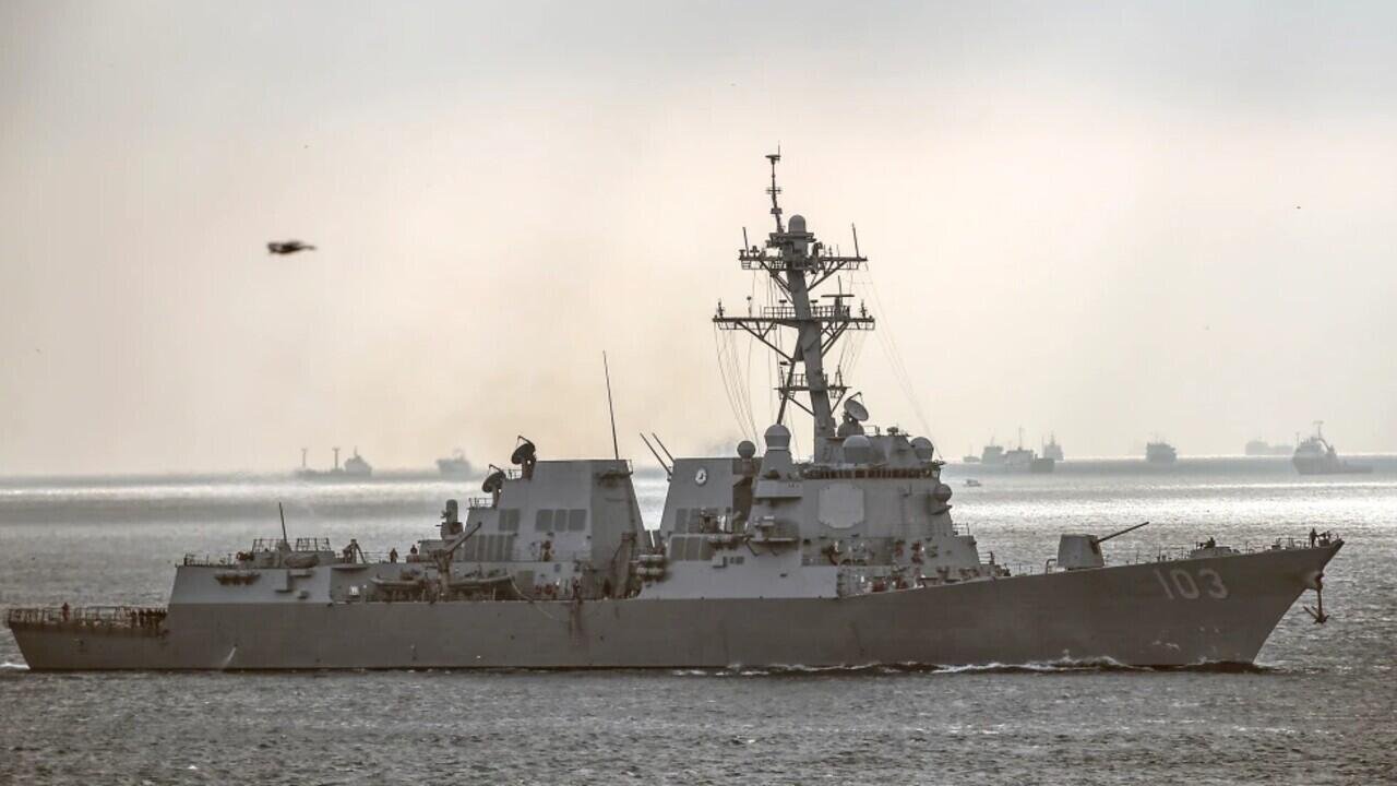 Un infante de la Marina muere y dos barcos chocan en hechos separados en el Caribe, según Ejército de EE. UU: AP