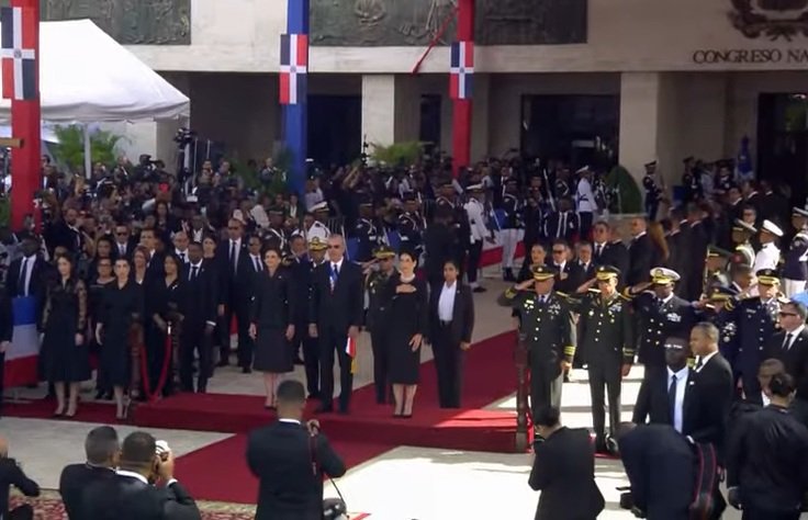 VEA AQUI: Incidencias del acto rendición cuentas presidencial