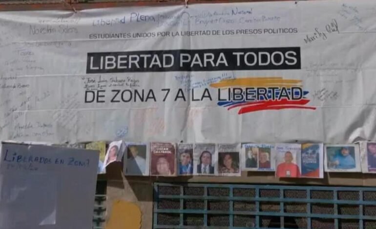 Venezuela: 17 personas son excarceladas; familiares de presos inician huelga de hambre