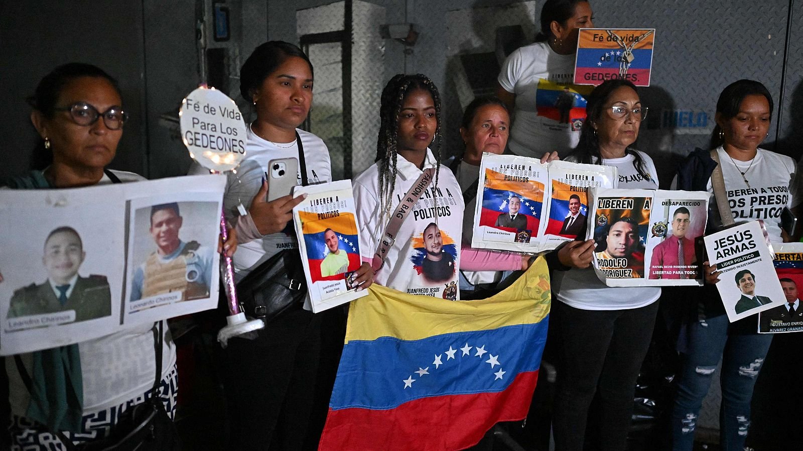 Venezuela promete liberación de «todos» los presos políticos