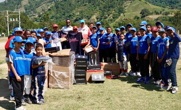 Yankees llevan esperanza a más 100 niños en San José de Ocoa
