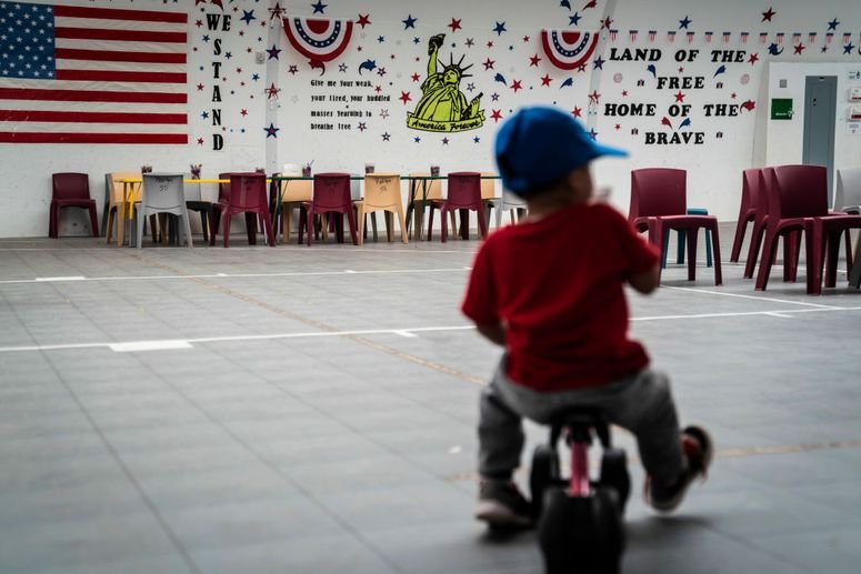 13 mexicanos han muerto bajo custodia del ICE y más de 170,000 han sido detenidos: SRE