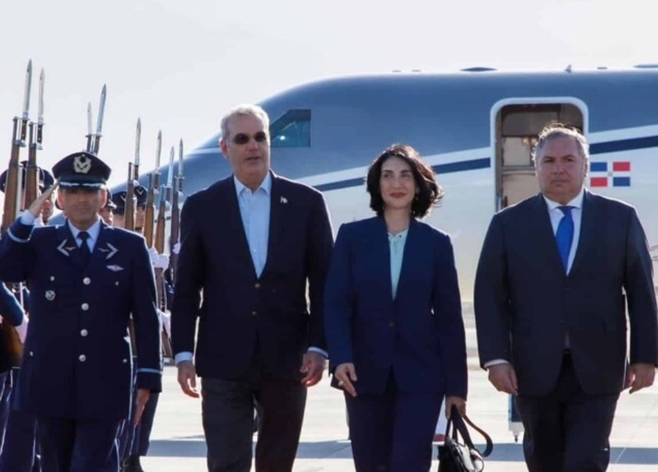 Abinader llega a Chile para la investidura de José A. Kast