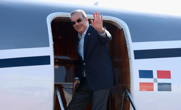 Abinader viaja este viernes a EU para cumbre regional Trump