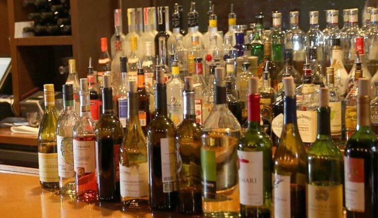Anuncian acciones para evitar venta bebidas adulteradas en SS