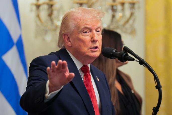 Aplaza para 6 abril ultimátum para que Irán reabra a Ormuz