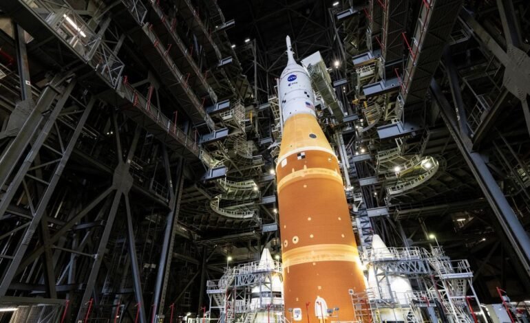 Así será el viaje al lado oculto de la Luna donde no hay comunicación con la Tierra