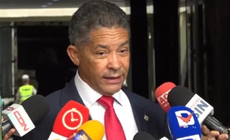 Aspirante a Secretario General PRM propone el voto secreto