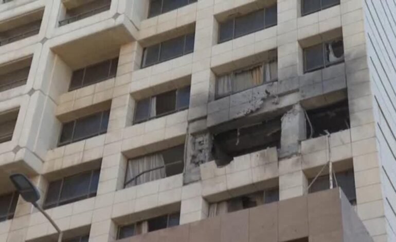 Ataque israelí en Beirut alcanza hotel en zona turística en la que se refugian ciudadanos