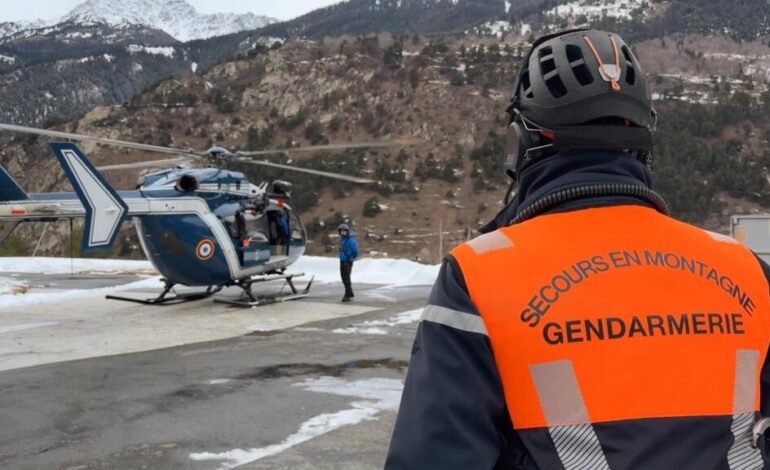 Avalanchas en los Alpes franceses: así operan los rescatistas de montaña