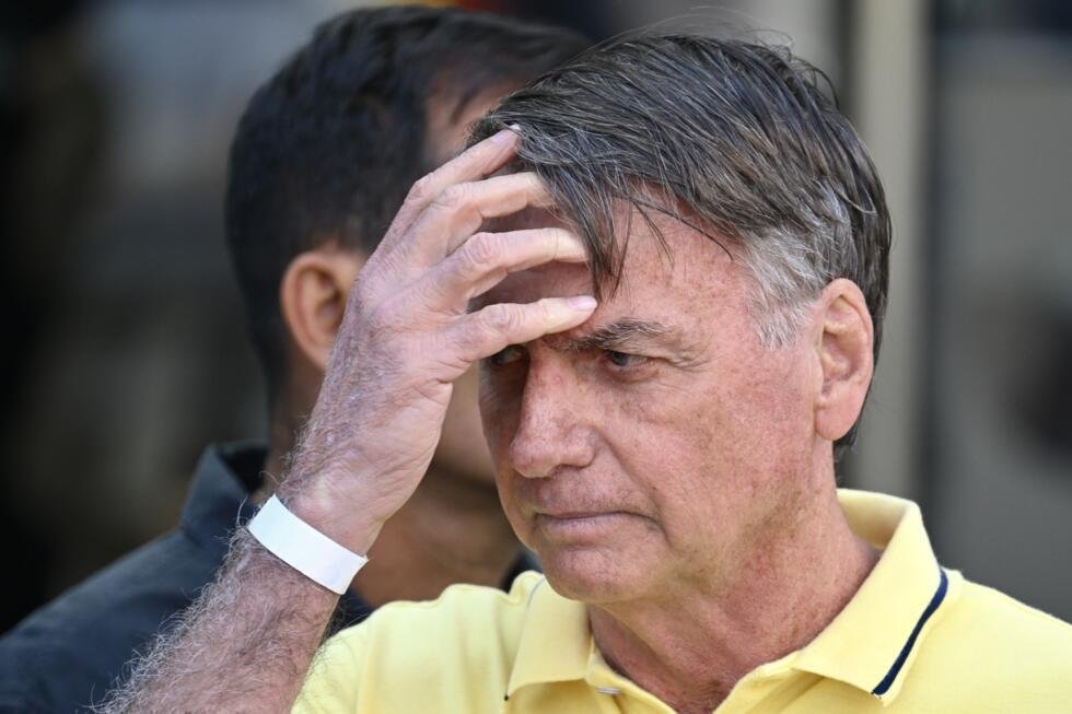 Bolsonaro permanece en cuidados intensivos: función renal mejora, pero su inflamación empeora