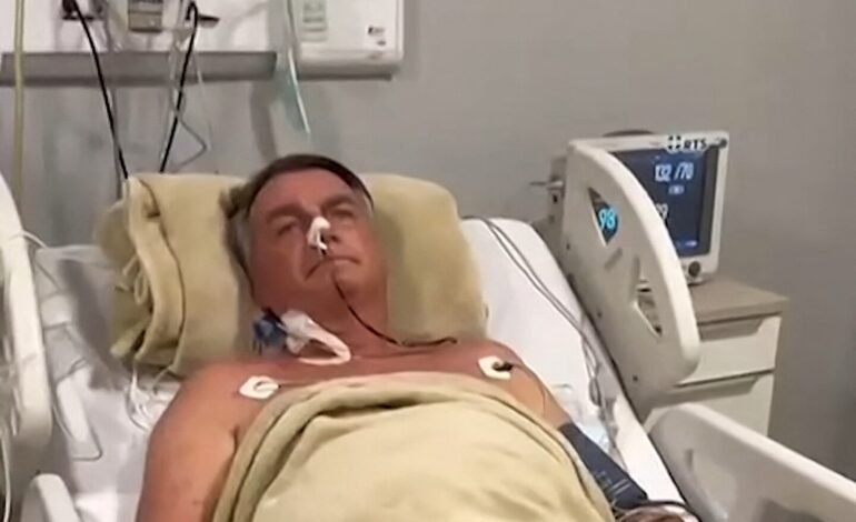 BRASIL: Bolsonaro en cuidados intensivos «sin previsión alta»