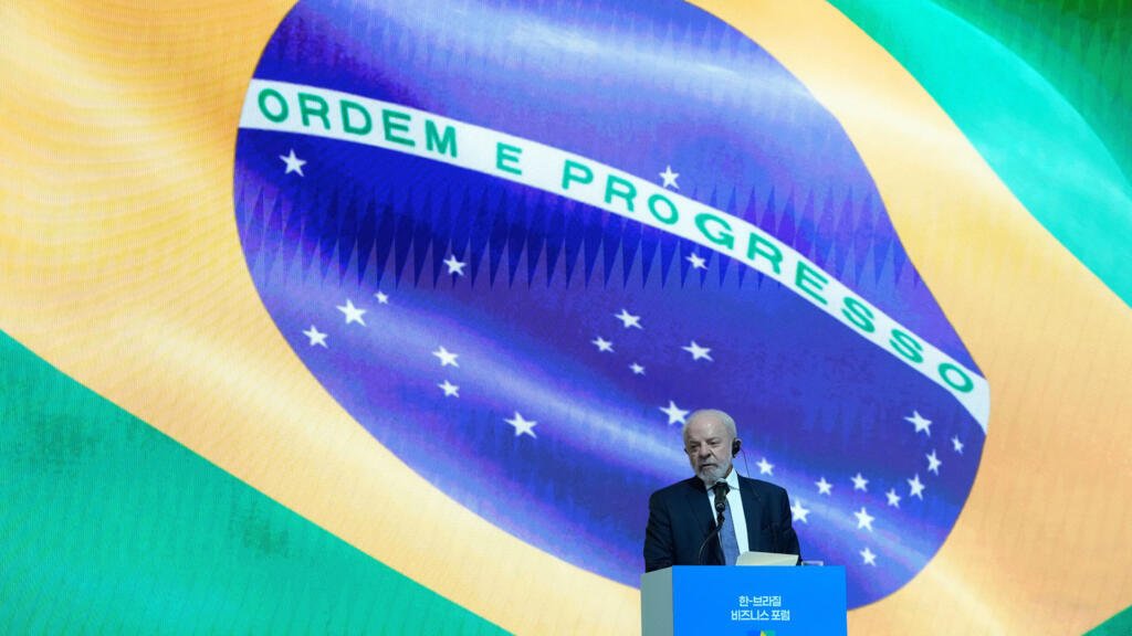 El presidente brasileño Luiz Inacio Lula da Silva habla durante el Foro Empresarial Corea-Brasil en Seúl, Corea del Sur, el lunes 23 de febrero de 2026.