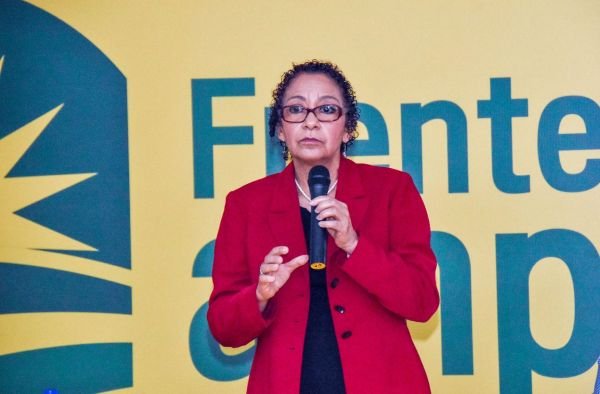 Califica regresivo derogar artículos Régimen Electoral