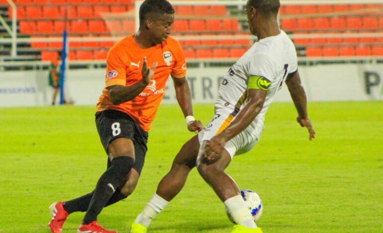 Cibao FC y Pantoja igualan en el clásico fútbol profesional de RD