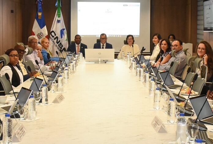 CNSS aclara que no ha aprobado cambios en la compra de medicamentos de alto costo