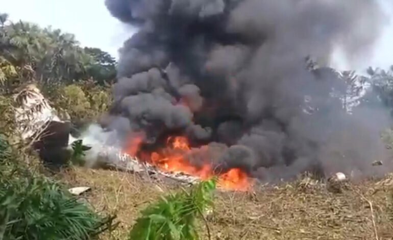 Colombia: el presidente Gustavo Petro dice que al menos 83 militares sobrevivieron al siniestro aéreo en Putumayo