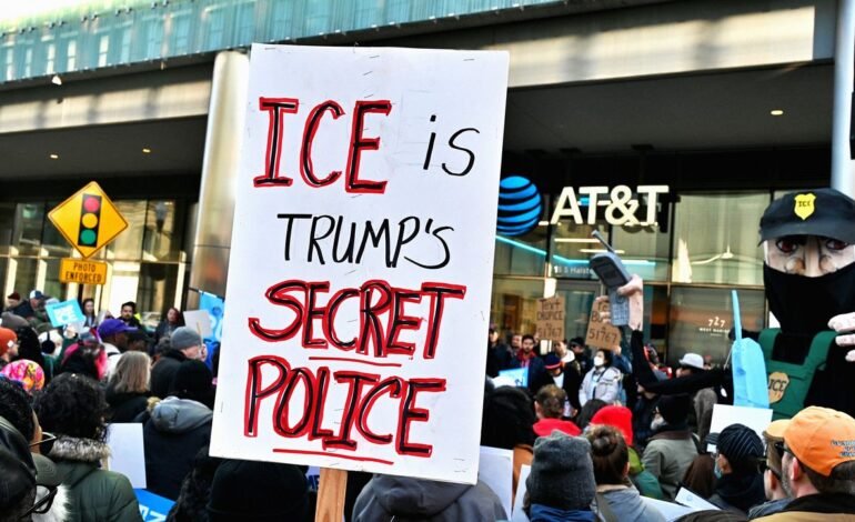 Cómo las grandes tecnológicas dan soporte a la ofensiva migratoria de Trump