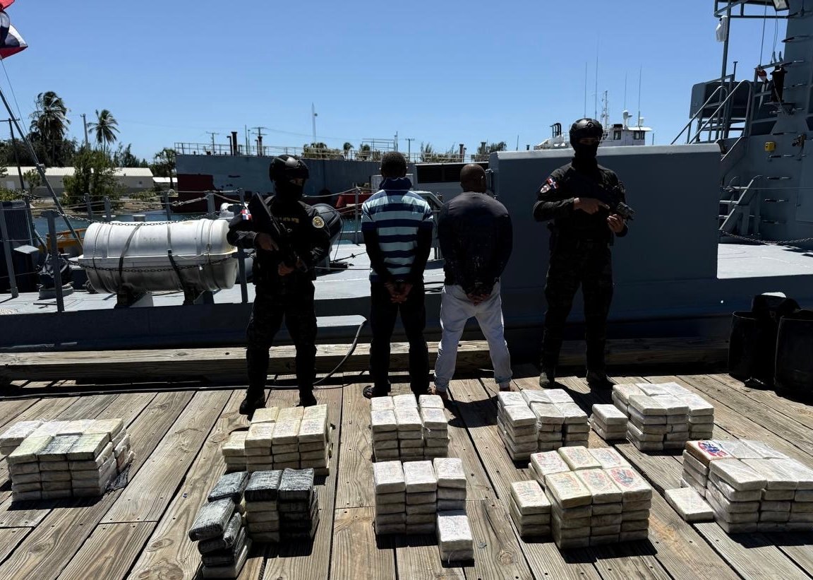 Con apoyo de EE.UU, R. Dom. ocupa 261 paquetes de cocaína