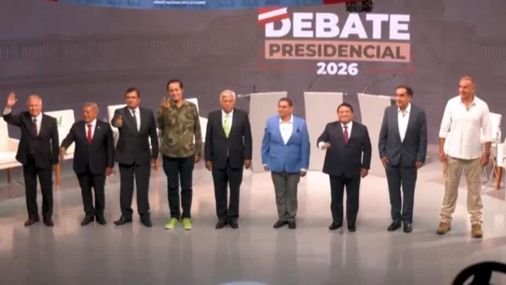 Con una crisis que no cesa, Perú encara sus presidenciales con récord de candidatos y fragmentación