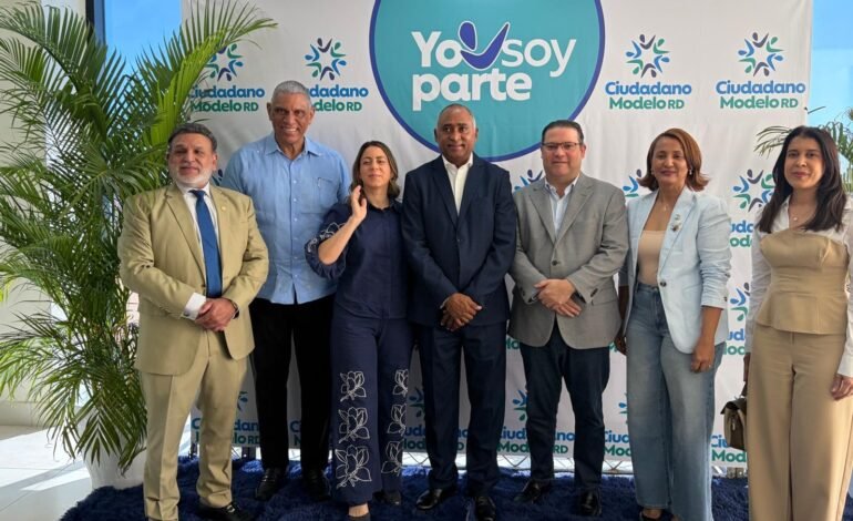 Cónsul en NY destaca impacto programa Ciudadano Modelo RD