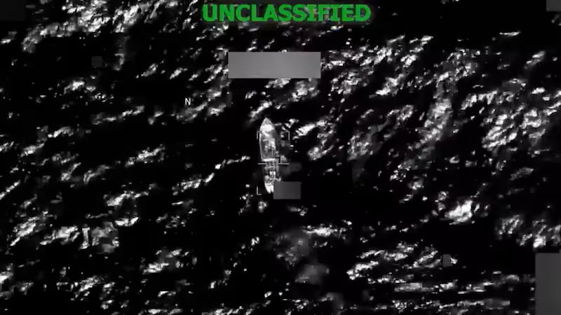 Cuatro muertos por bombardeo EEUU a narcolancha en el Caribe