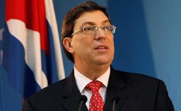 Cuba acusa presidente Ecuador actuar con «servilismo» a EEUU