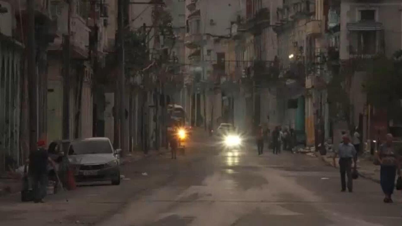 Cuba restablece servicio eléctrico paulatinamente mientras EE. UU. sigue presionando