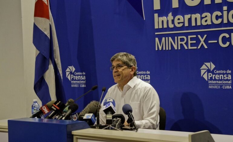 Cuba se prepara para posible intervención militar de EEUU