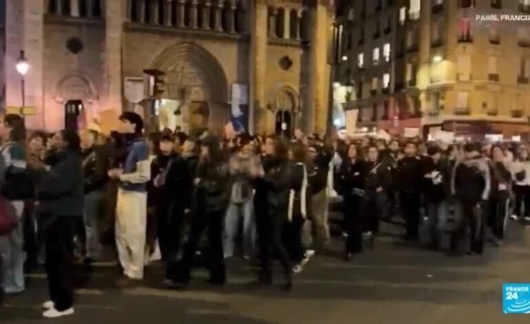 Desde París hasta Lima: mujeres participan en movilizaciones por el Día de la Mujer