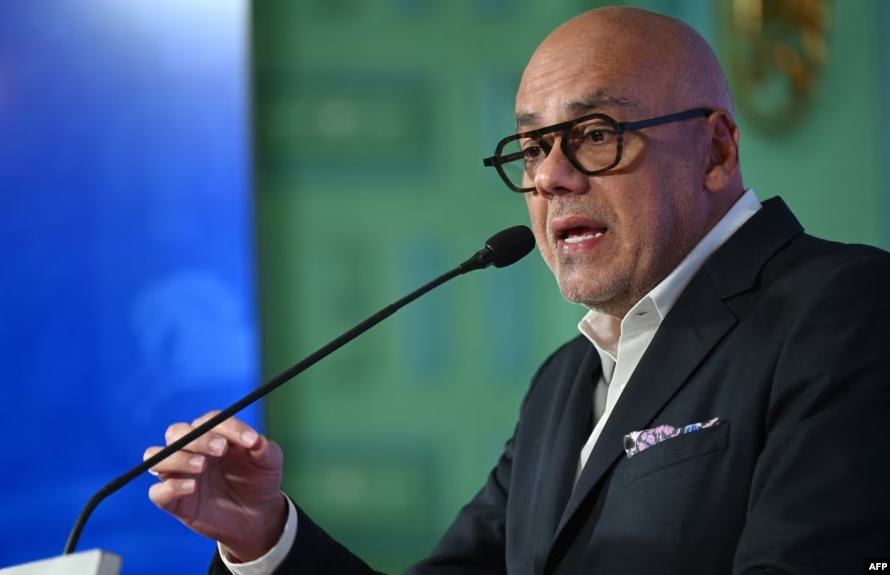 Dice más 7.300 personas han sido amnistiadas en Venezuela