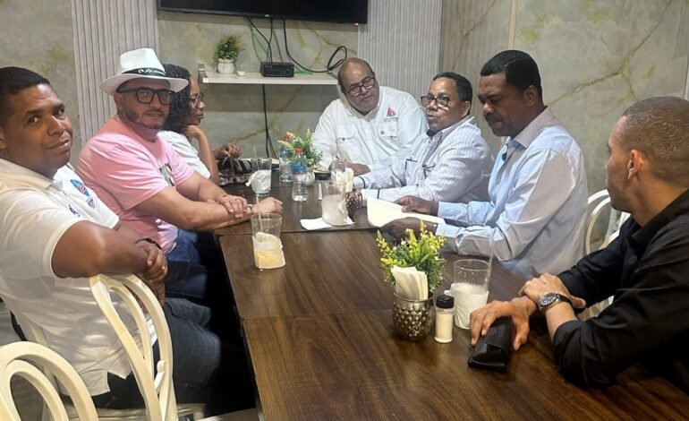 Diputados impulsarán ejecución
obras turísticas en San Cristóbal