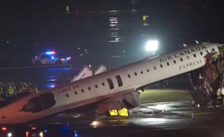 EE. UU.: accidente avión de Air Canada provoca cierre de aeropuerto y deja al menos dos muertos